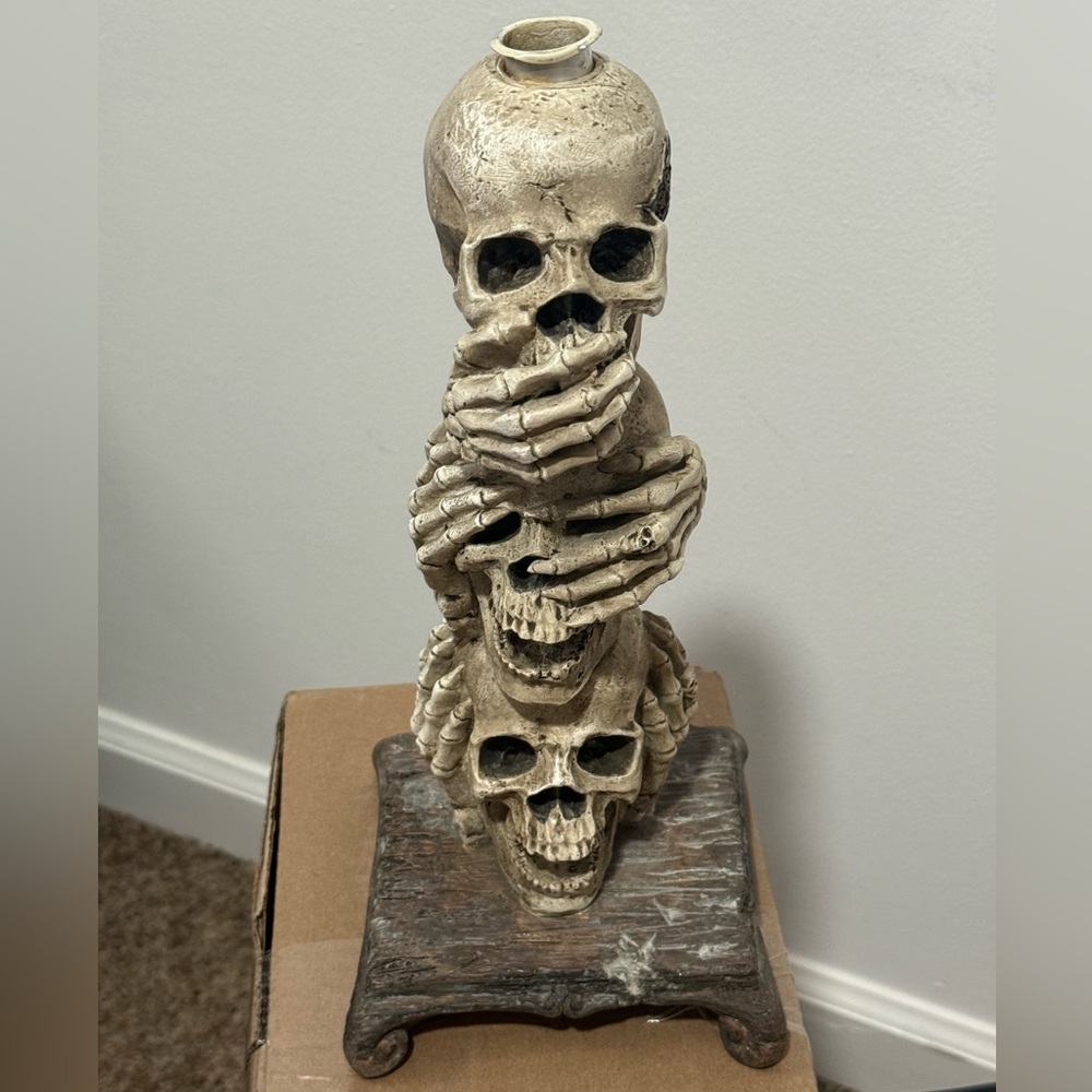 New Raz Imports Halloween Stacked Skulls Taper Candle Holder 12” Three Wise